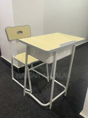 School Desk Anatumia Mpaka Mtu Mzima