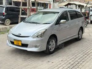 Toyota Wish 2006 Silver