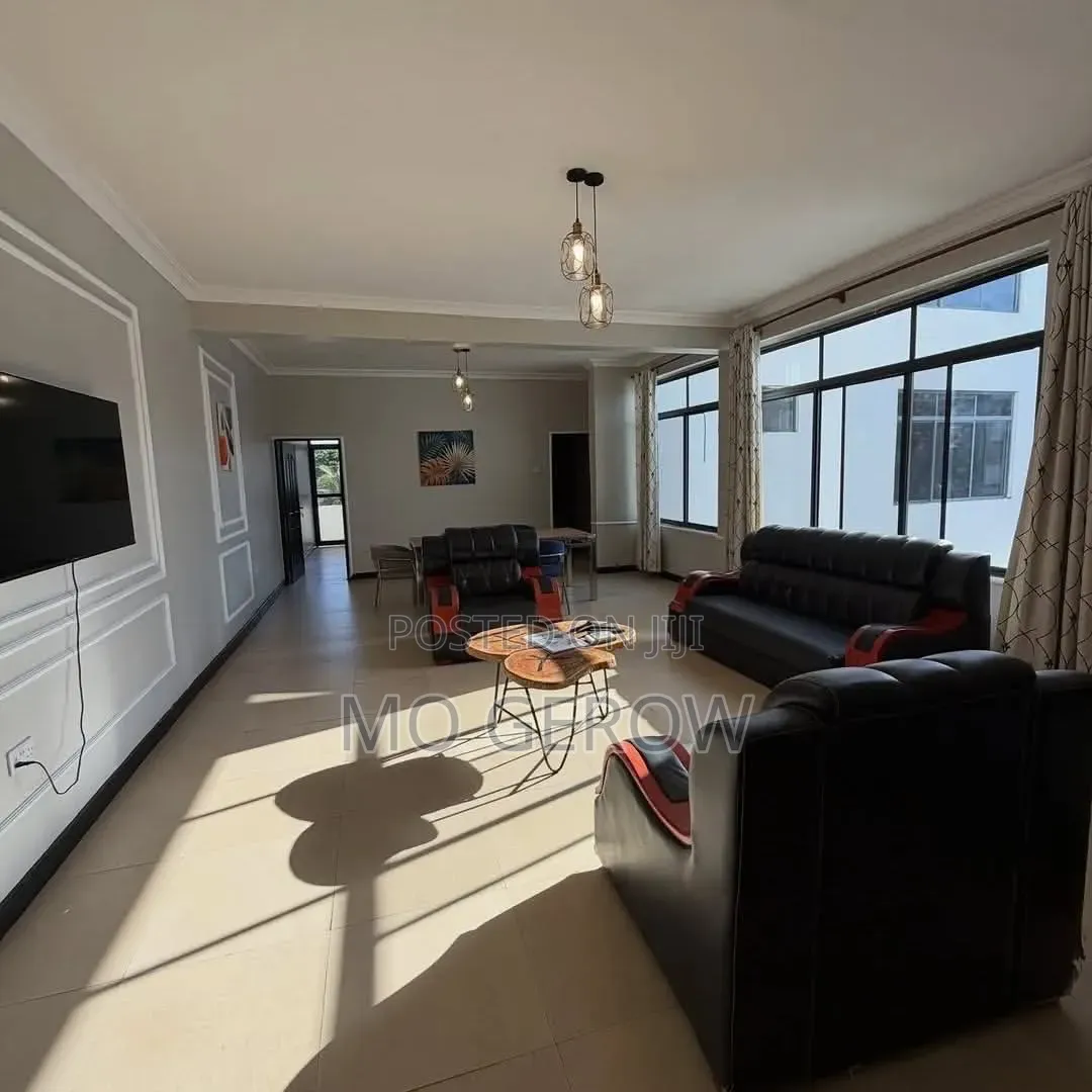 Furnished 2bdrm Apartment in Oyster Bay for rent