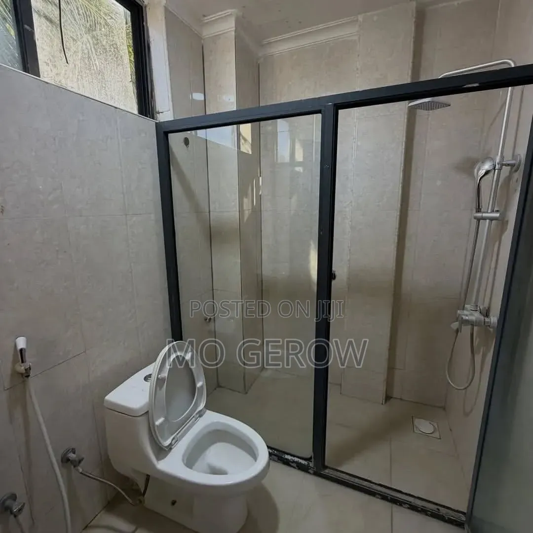 Furnished 2bdrm Apartment in Oyster Bay for rent