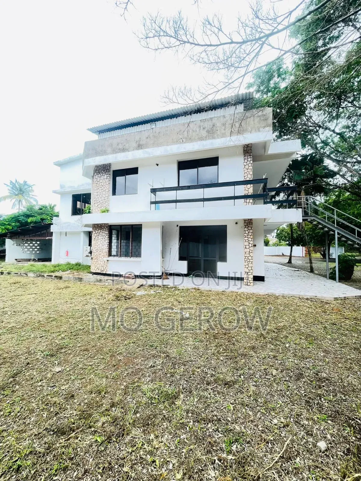 7bdrm House in Masaki for rent
