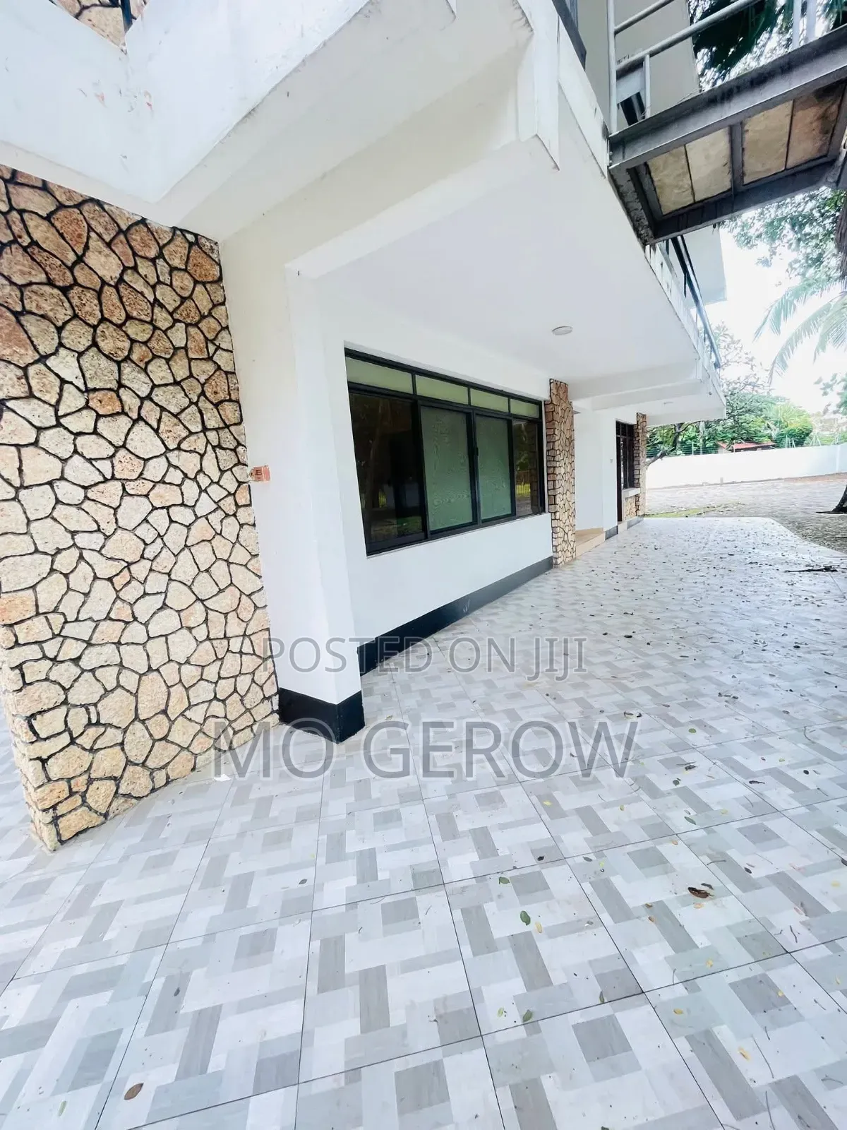 7bdrm House in Masaki for rent