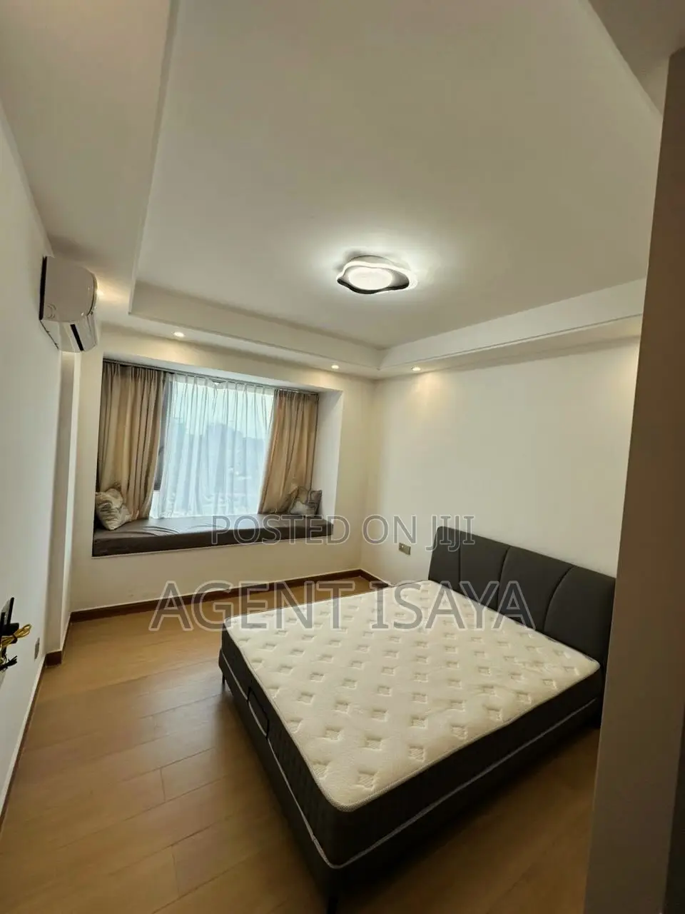 Furnished 3bdrm Apartment in Oyster Bay for rent