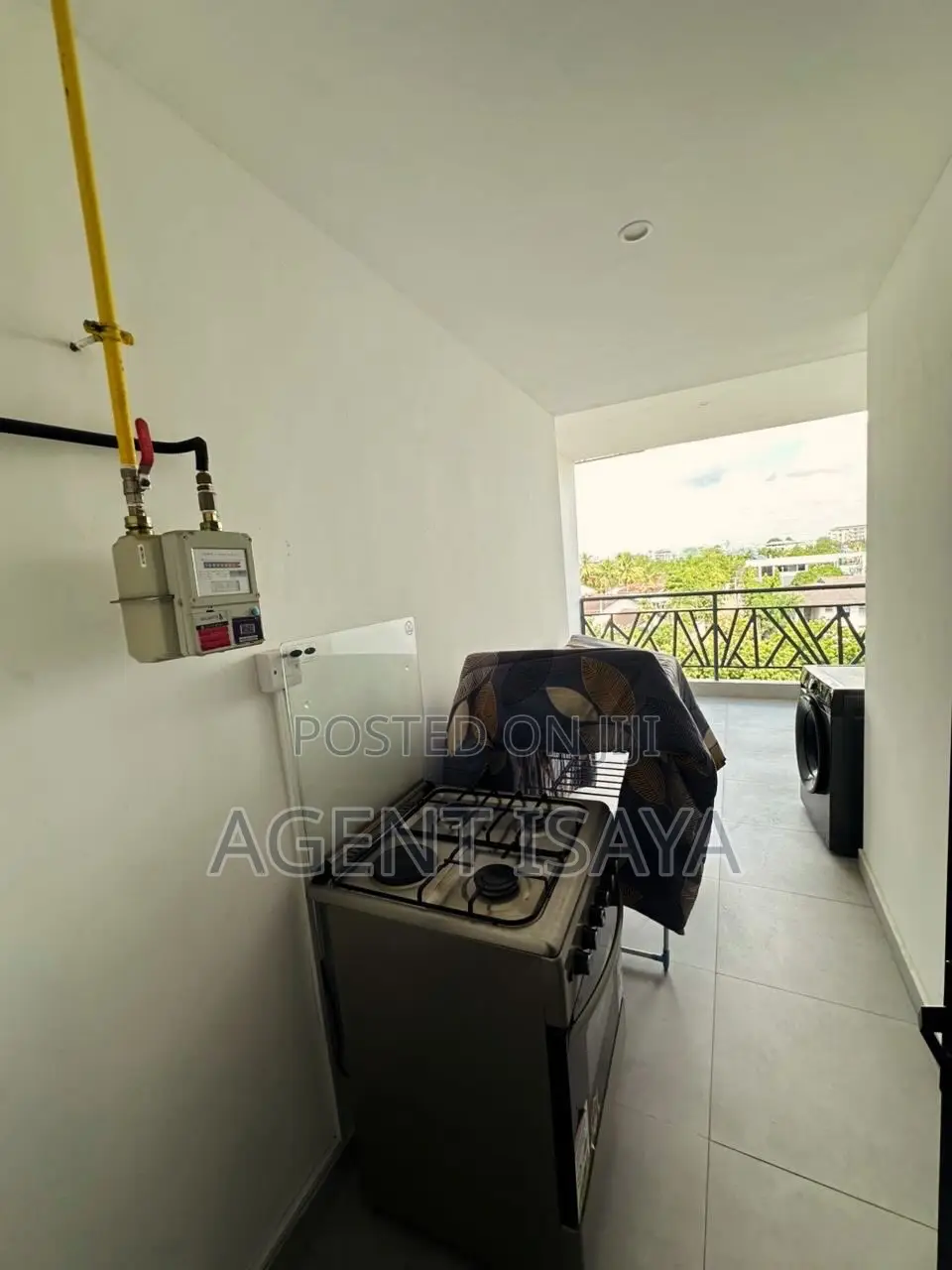 Furnished 3bdrm Apartment in Oyster Bay for rent
