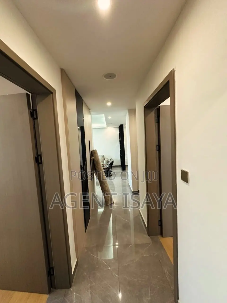 Furnished 3bdrm Apartment in Oyster Bay for rent