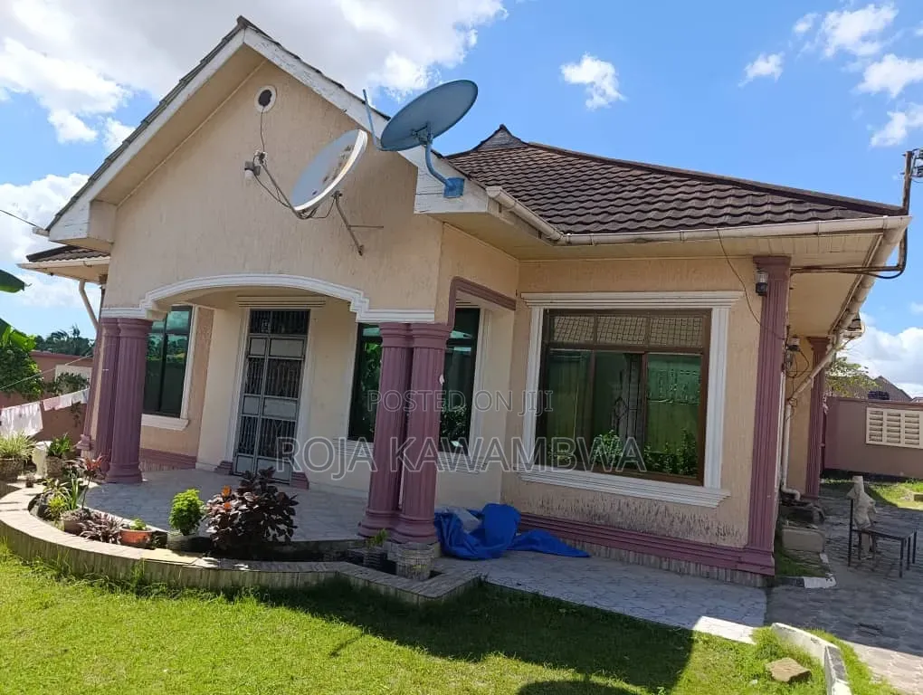 3bdrm House in Buza, Temeke for sale