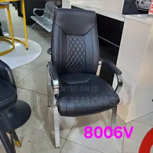 Kiti Cha Office Kigumu Sana Jaman Harafu Nipendwa Sana Hapa Mjini