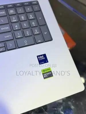 New Laptop HP Envy 17t 32GB Intel Core Ultra 7 SSD 1T