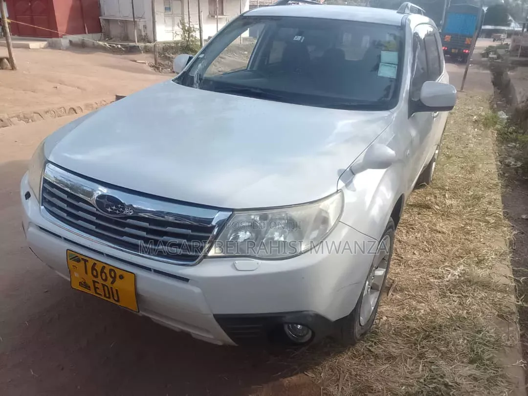 Subaru Forester 2008 White