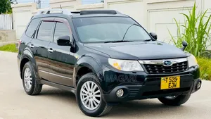 Subaru Forester 2010 Black