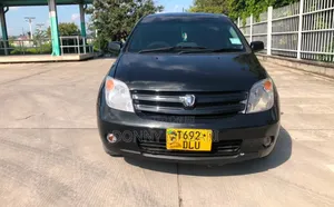 Toyota IST 2005 Black