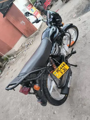New Bajaj Boxer 125 2025 Black