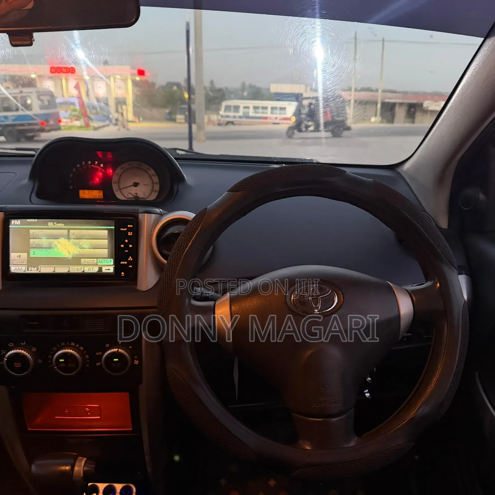 Toyota IST 2004 Silver