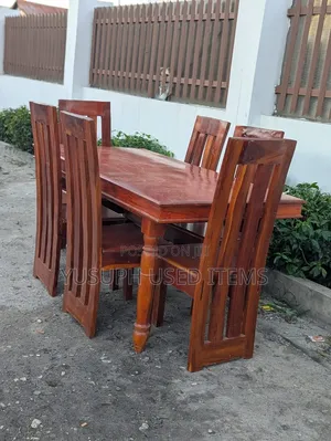 Dinning Ya Watu Sita