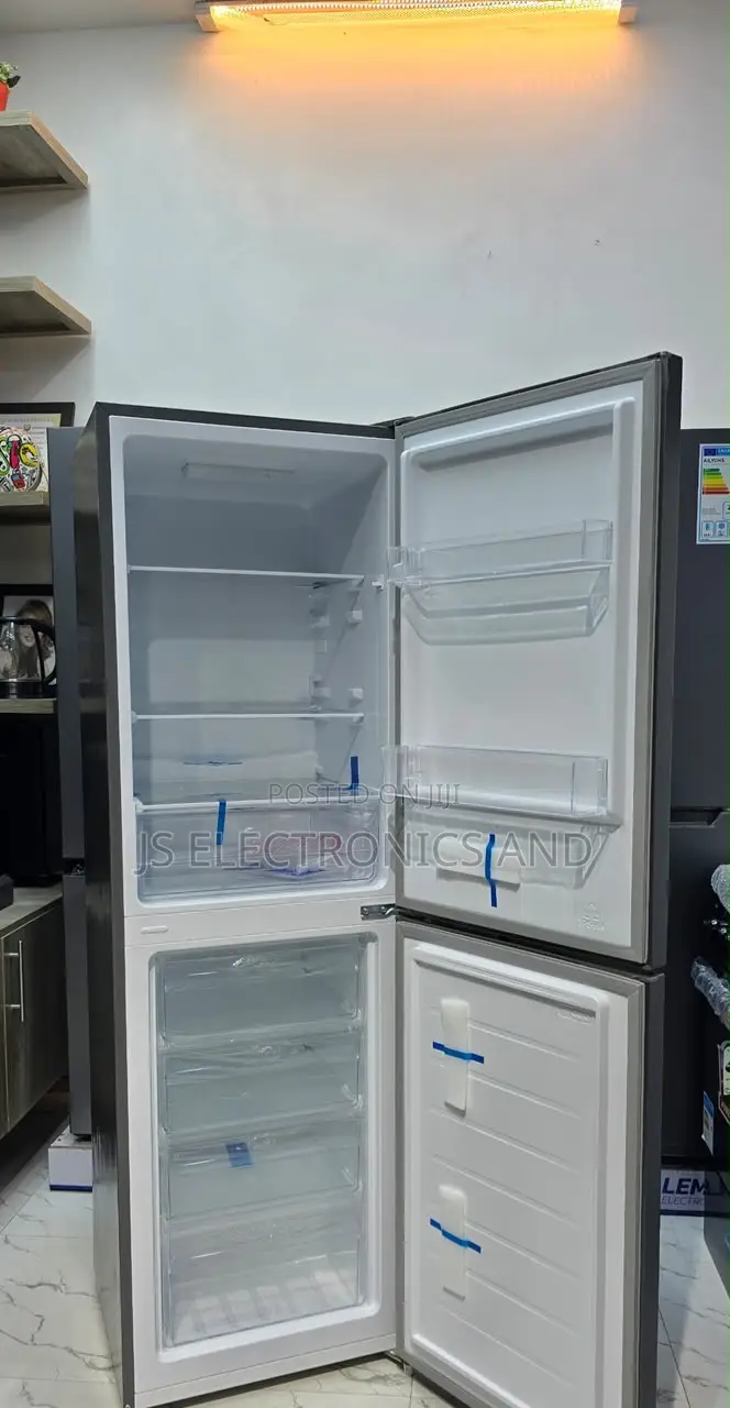 Ailyons Fridge Combi 255 Liter Two Door