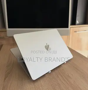 New Laptop Apple MacBook Air 2023 M2 16GB Apple M2 SSD 256GB