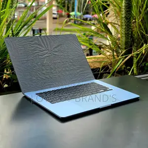 New Laptop Apple MacBook Air 2022 M2 16GB Apple M2 SSD 256GB