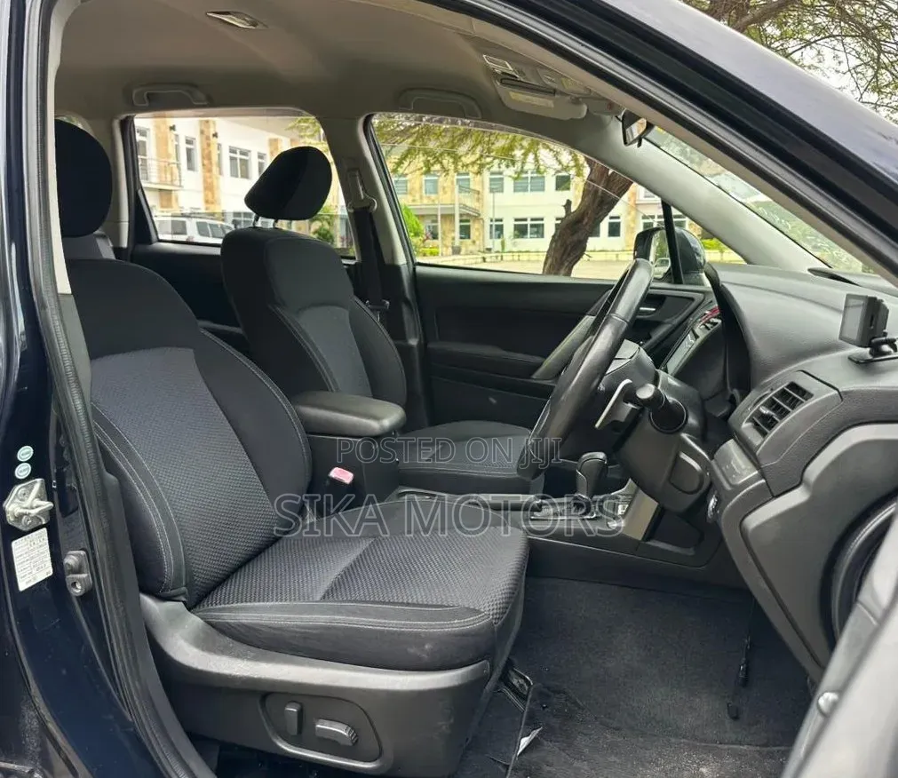 Subaru Forester 2014 Matt Black