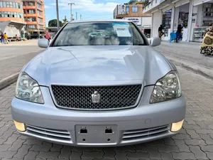 Toyota Crown 2004