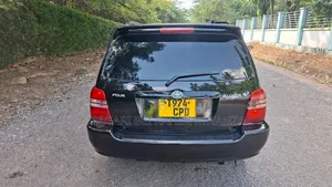 Toyota Kluger 2004 Black