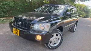 Toyota Kluger 2004 Black