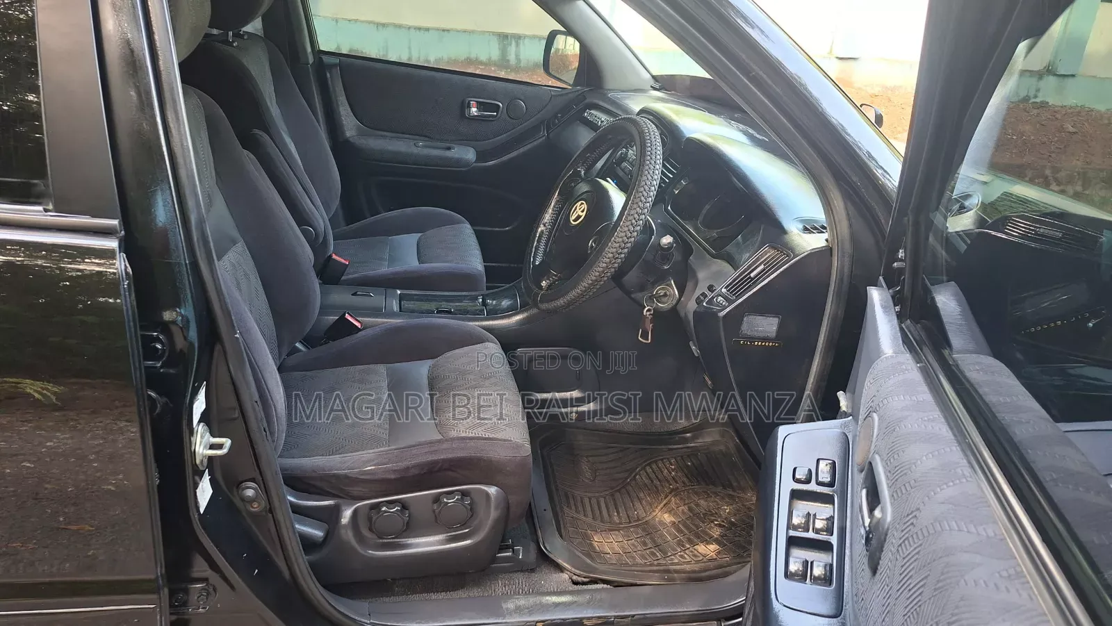 Toyota Kluger 2004 Black