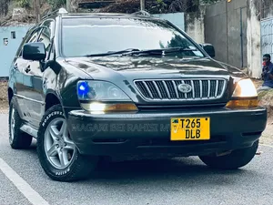 Toyota Harrier 2005 Black