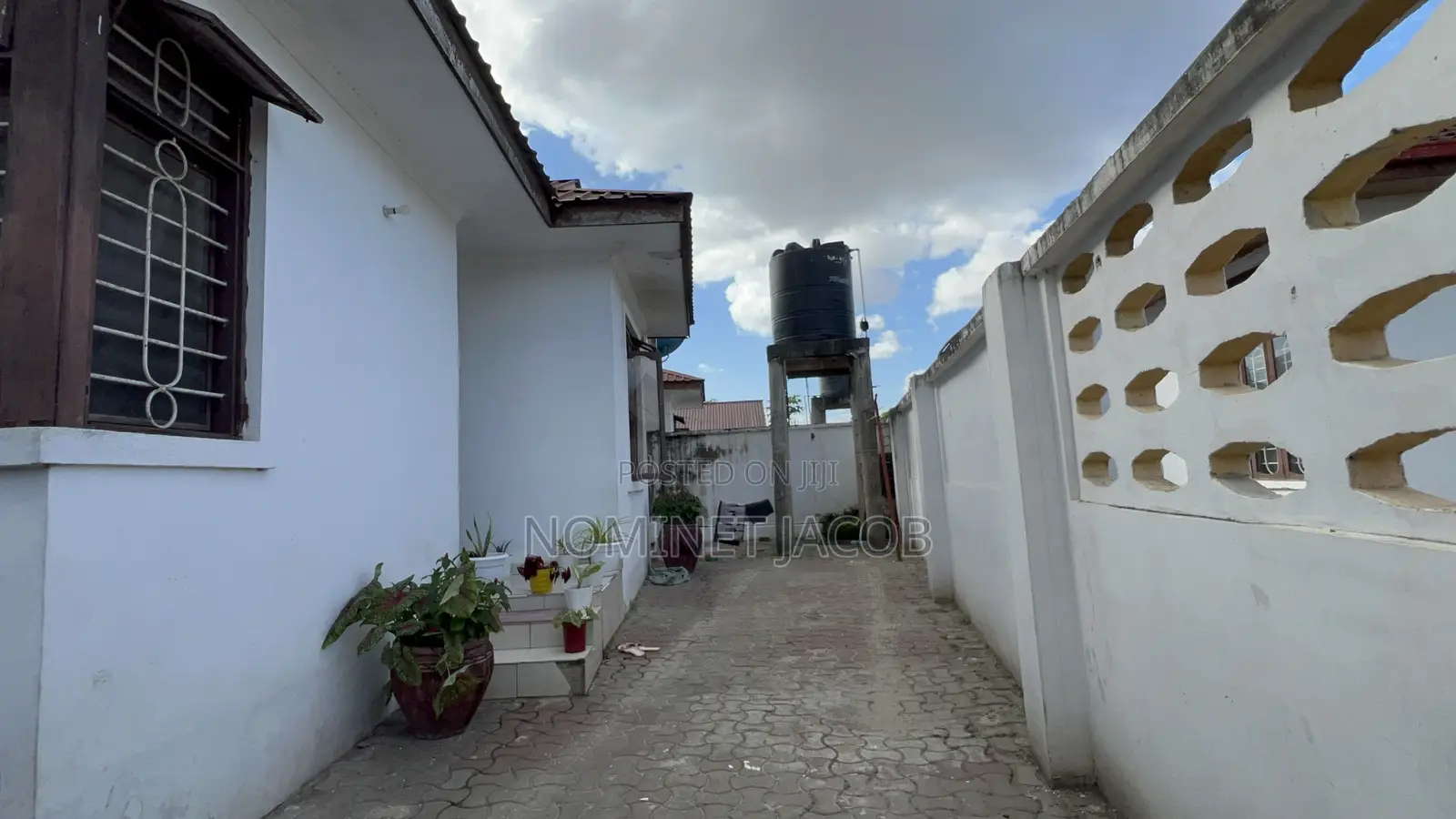 3bdrm House in Tabata Kimanga for sale