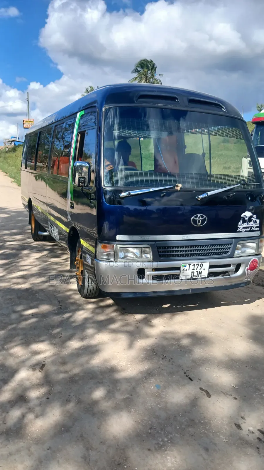 Toyota Coaster 2000 Blue