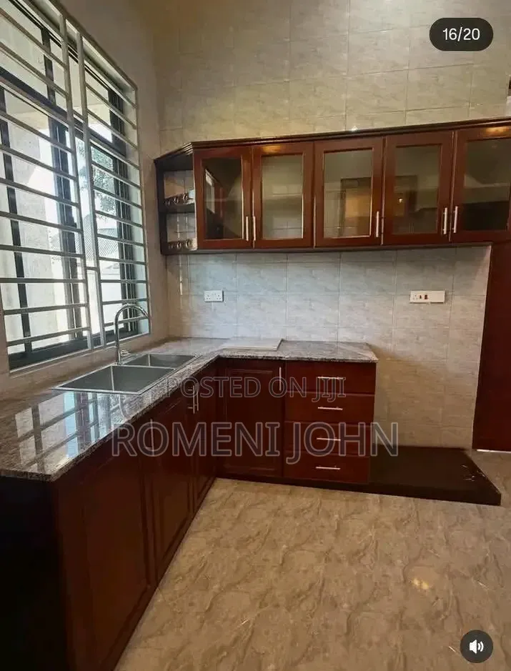 4bdrm House in Tanzania Daresalaam, Ilala for sale