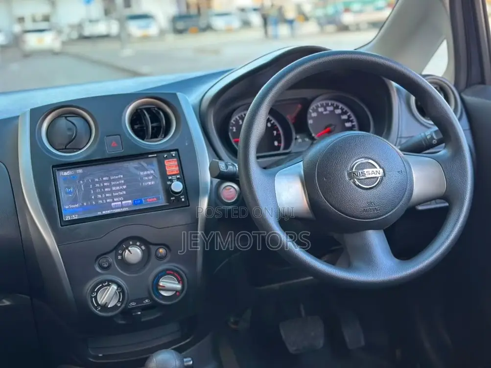 Nissan Note 2013 Gray