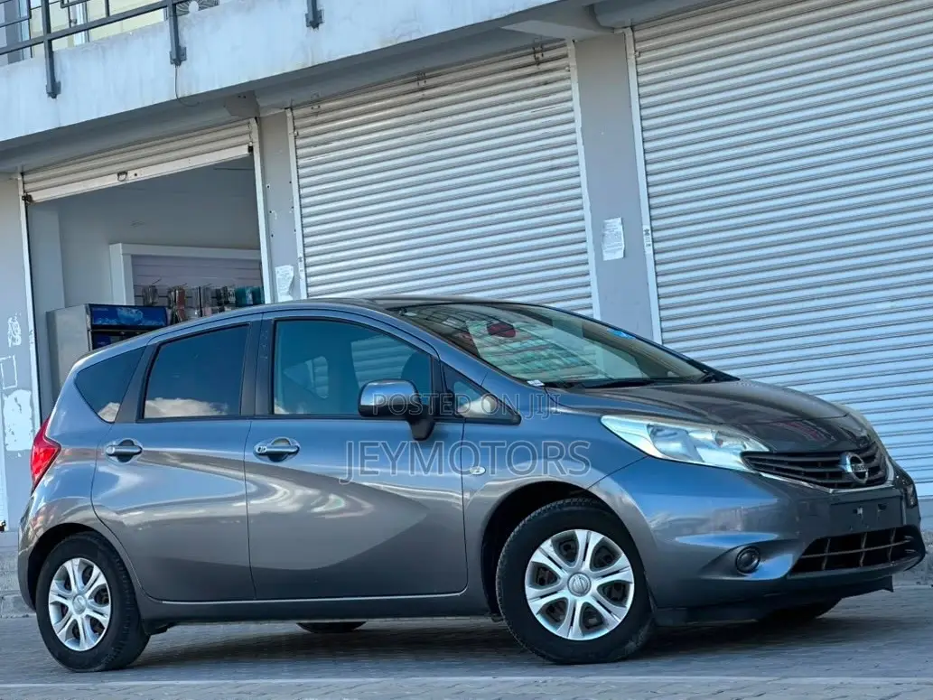 Nissan Note 2013 Gray