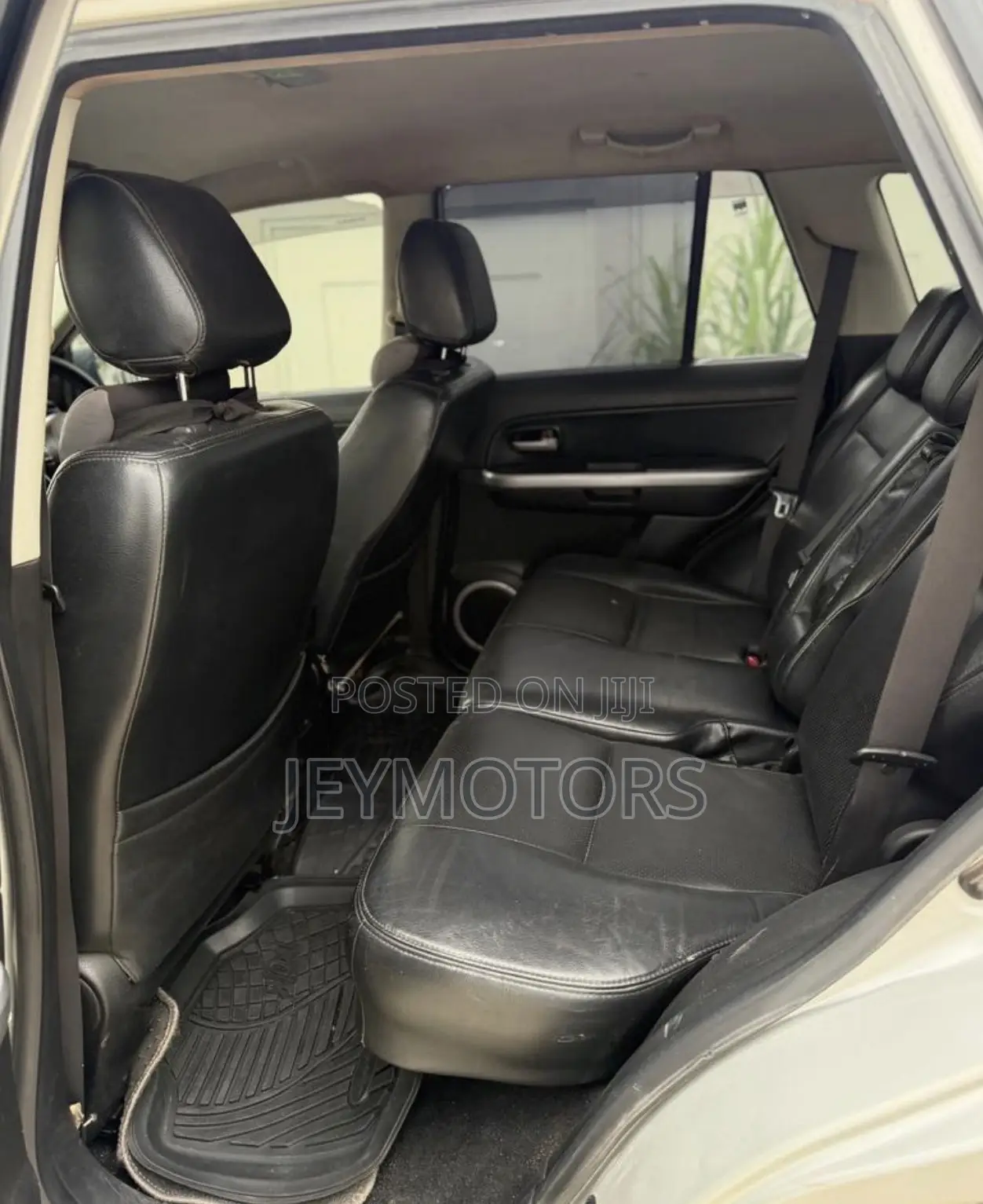 Suzuki Escudo 2006 Silver
