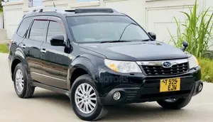 Subaru Forester 2010 Black