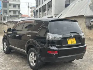 Mitsubishi Outlander 2.4 4WD Intense 2007 Black