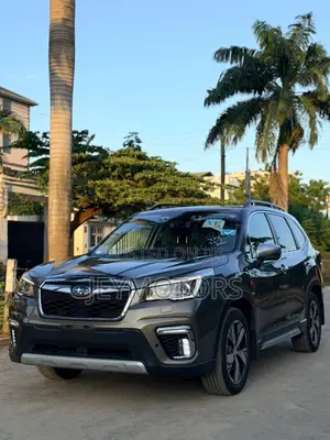 Subaru Forester 2021 Gray