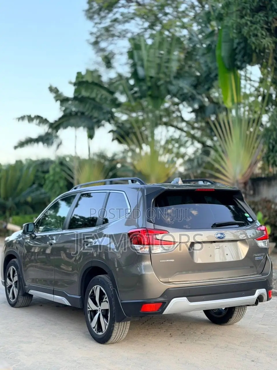 Subaru Forester 2021 Gray