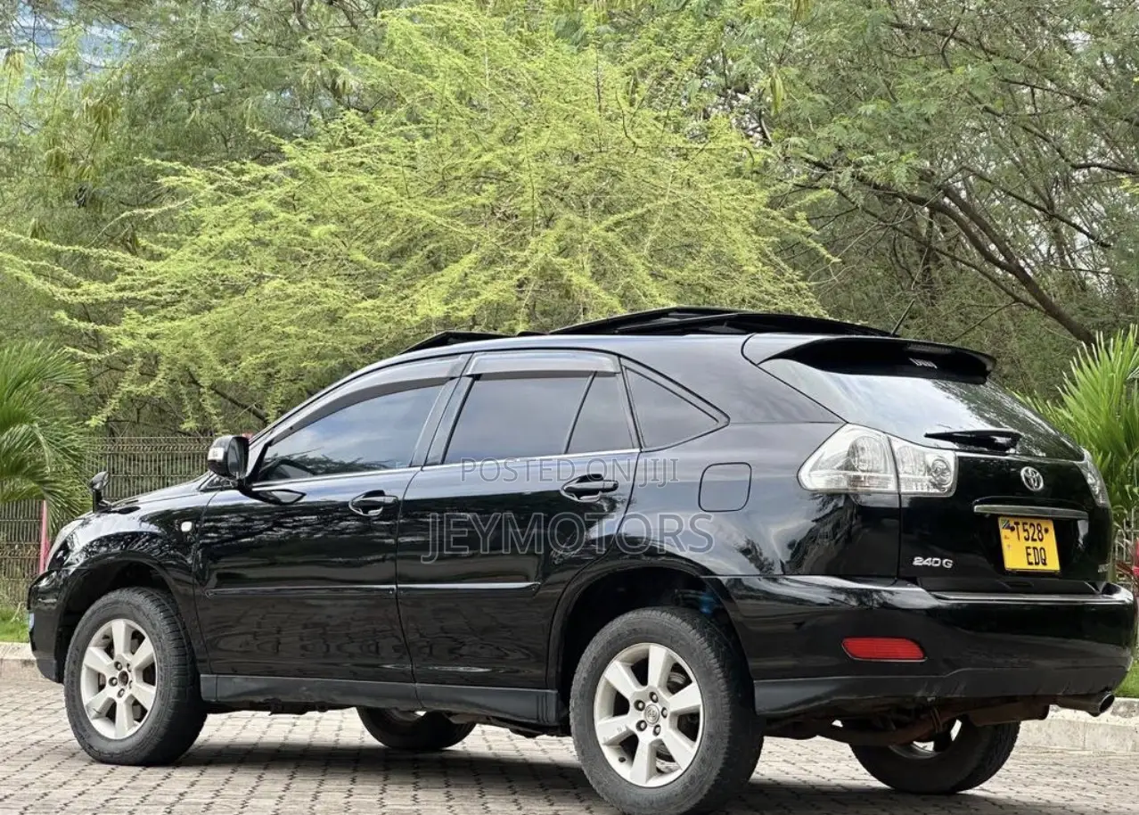 Toyota Harrier 2006 Black