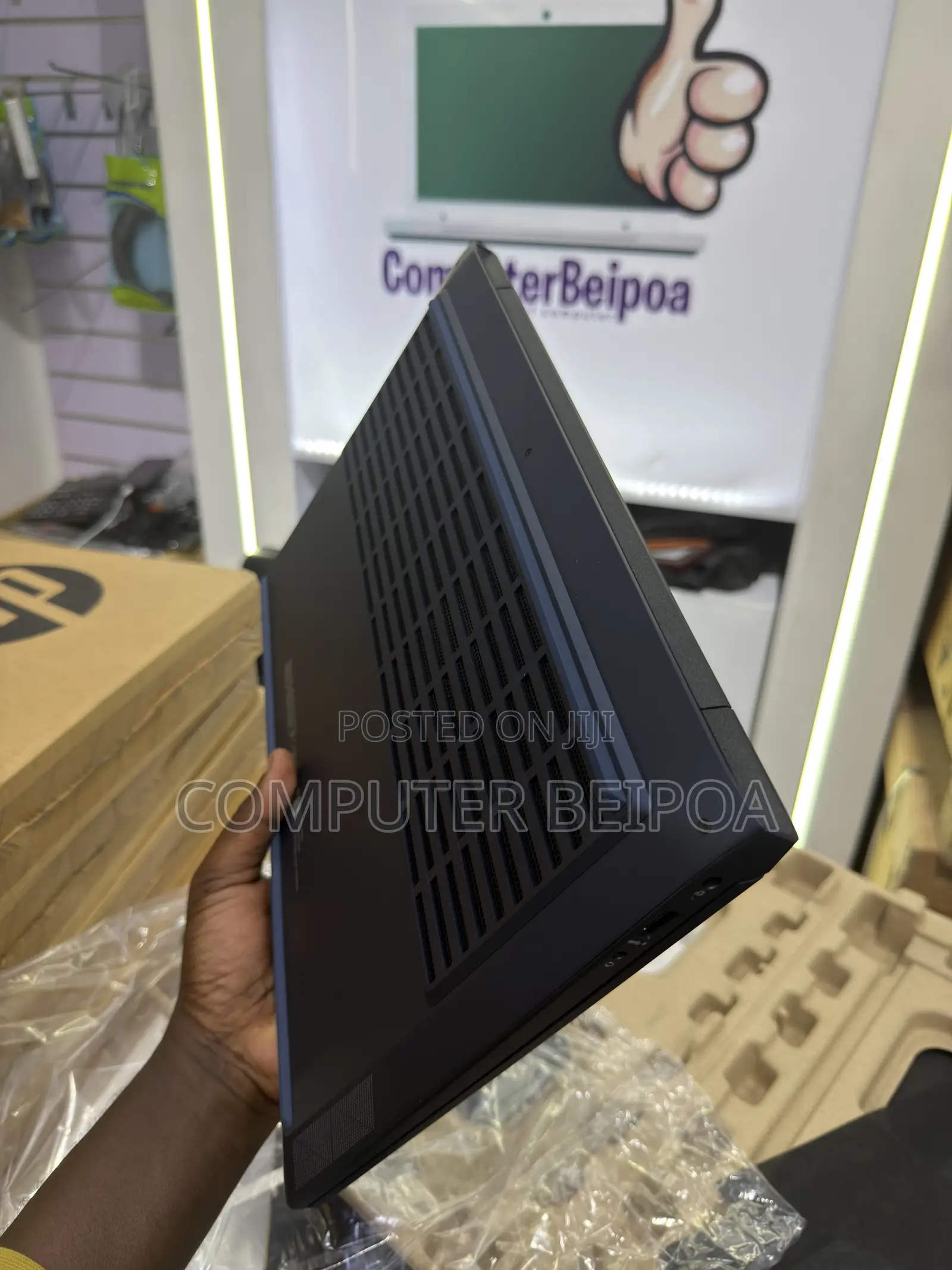 New Laptop HP Victus 15 16GB AMD Ryzen 7 SSD 512GB