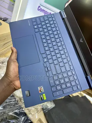 New Laptop HP Victus 15 16GB AMD Ryzen 7 SSD 512GB