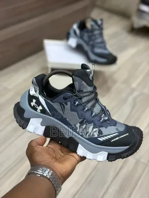 Under Armour Original Sneakers