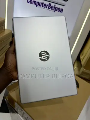 New Laptop HP 14S 4GB AMD SSD 256GB