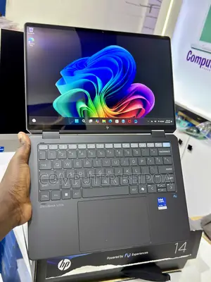 New Laptop HP OmniBook Ultra Flip 14" 16GB Intel Core Ultra 7 SSD 1T