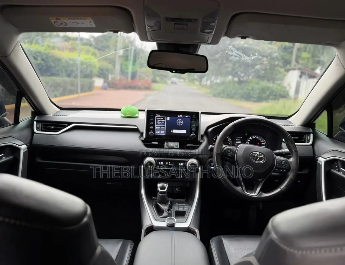 Toyota RAV4 2020 Black