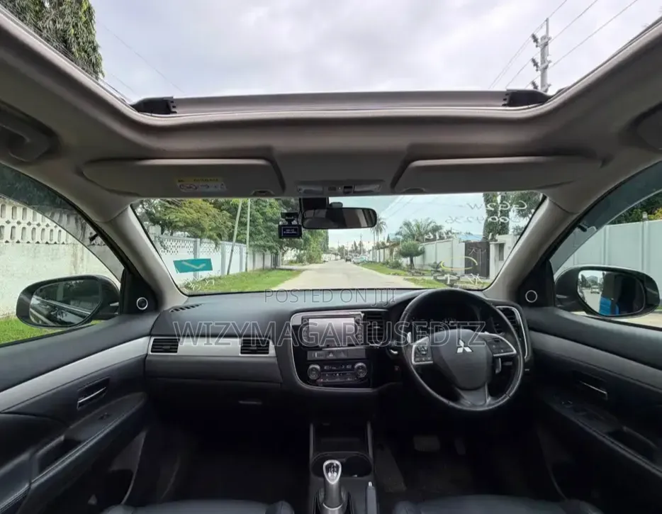Mitsubishi Outlander 2013 Matt Black
