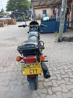 Bajaj Boxer X125 2021 Black