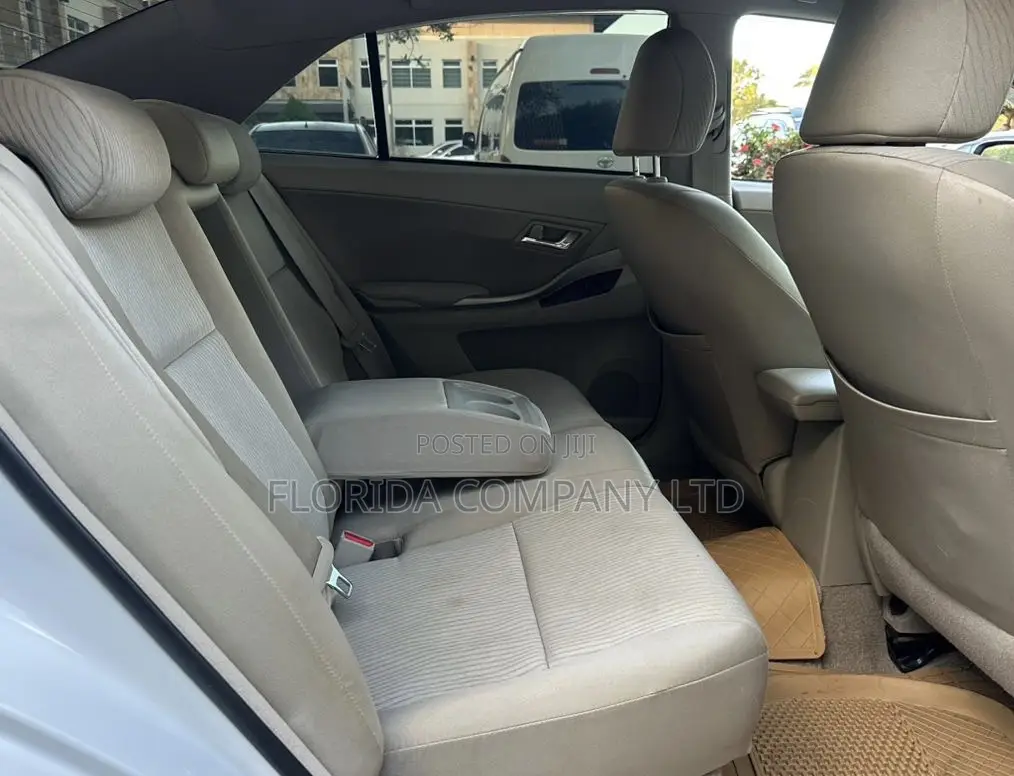 Toyota Premio 2009 White