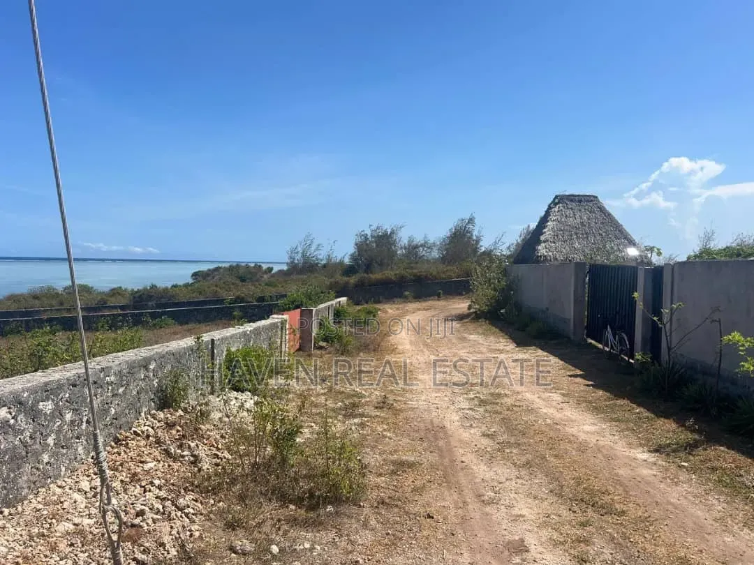 Prime Beach Plot for Sale at Makunduchi Zanzibar