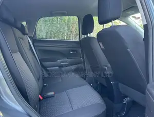 Mitsubishi RVR 2.0 2011