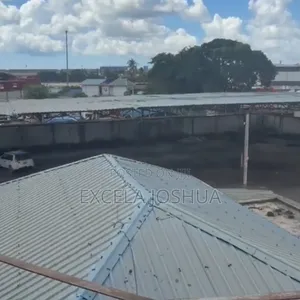 Yard Zinauzwa Kurasini